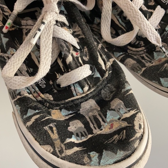 Awesome Toddler Vans STAR WARS - Picture 2 of 3